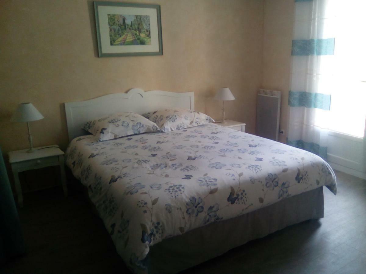 Chambre D'Hotes - Le Safran Du Val D'Or Anneyron Luaran gambar