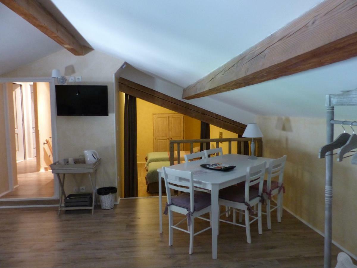 Chambre D'Hotes - Le Safran Du Val D'Or Anneyron Luaran gambar