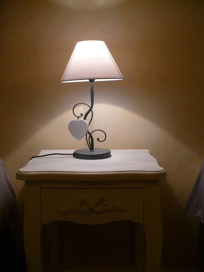 Chambre D'Hotes - Le Safran Du Val D'Or Anneyron Luaran gambar
